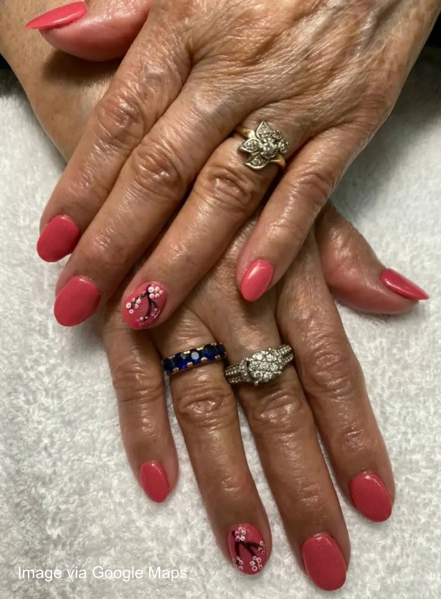Sarah's Nails & Spa Design